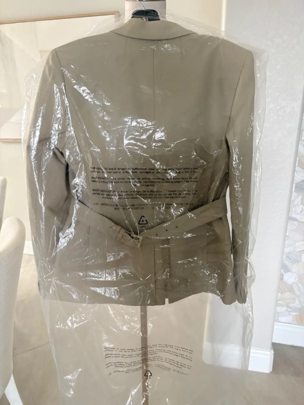NWT J Crew Belted blazer in Gramercy linen blend